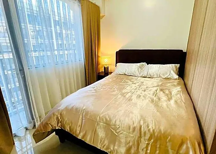 Shore 2 Residences Tower 2 ホテル *