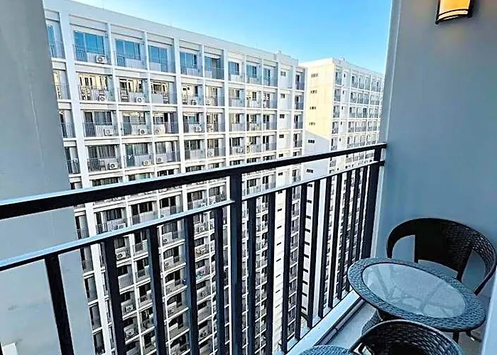 Shore 2 Residences Tower 2 * マニラ市